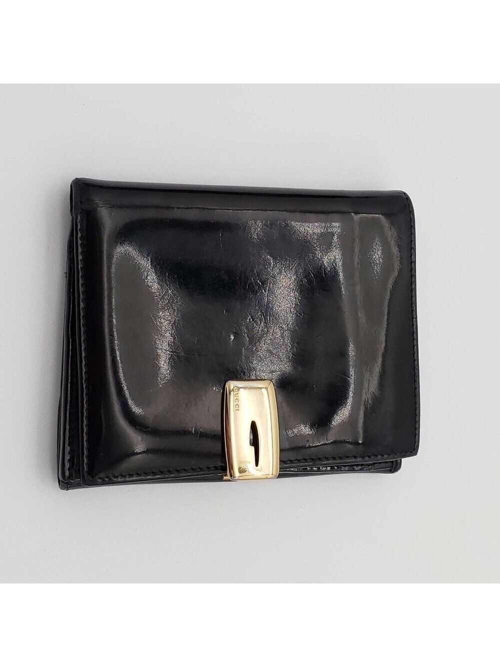 100% Authentic Gucci Leather Wallet 30-101724